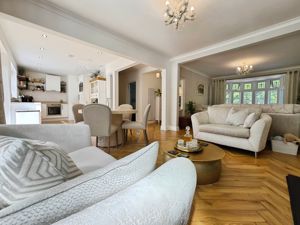 Photo 35- click for photo gallery